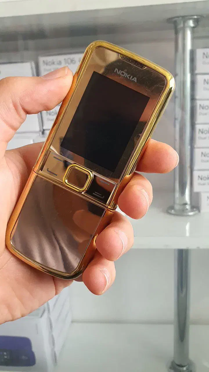 گوشی دکمه ای نوکیا 8800 مدل art آرت شرکتی|موبایل|تهران, گلستان (شهرک راه آهن)|دیوار
