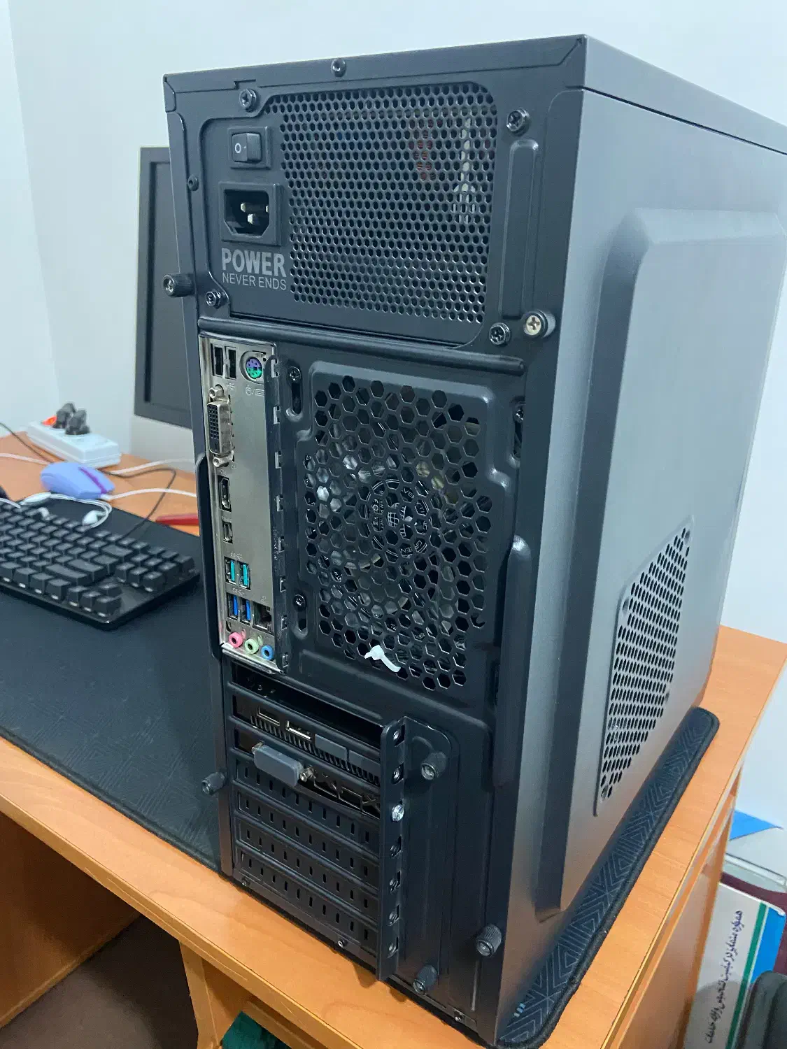 کیس گرین اوا (Green Ava)|قطعات و لوازم جانبی رایانه|قرچک, میرزائی شمالی|دیوار