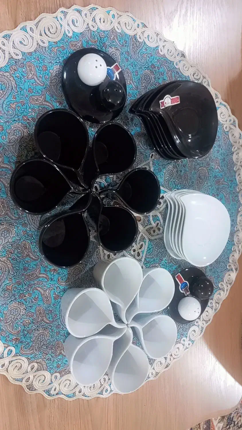 فنجان و زیر فنجانی با نمک پاش ست هم|ظروف سرو و پذیرایی|برازجان, |دیوار