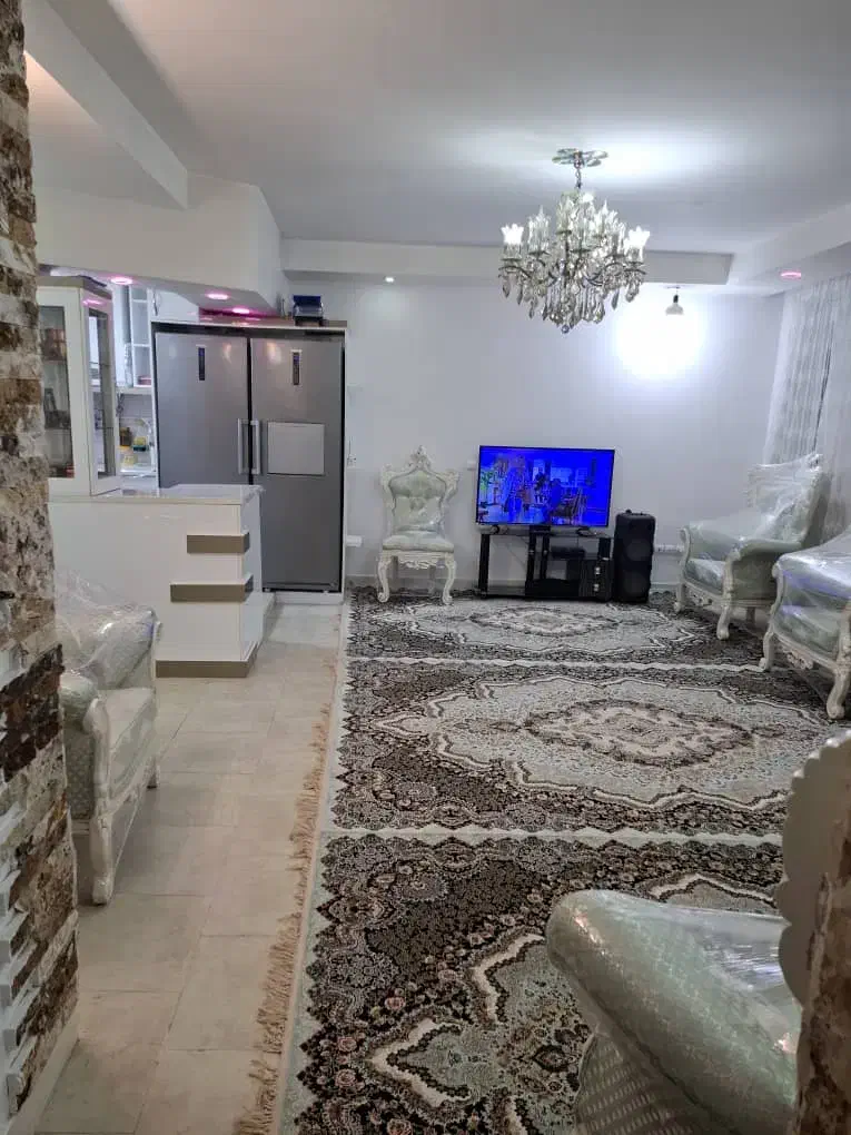 فاز ۴ شمال/پارکینگ /انباری /آسانسور|فروش آپارتمان|پرند, فاز ۴|دیوار