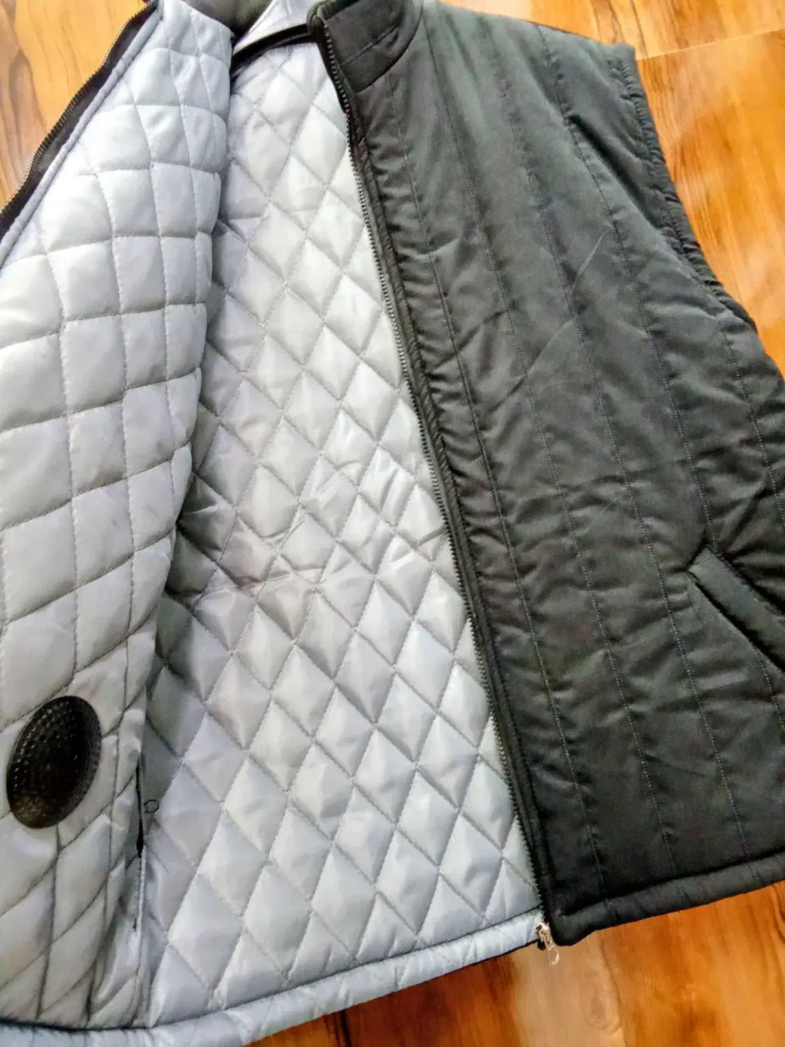 پافر|لباس|لنجان, |دیوار