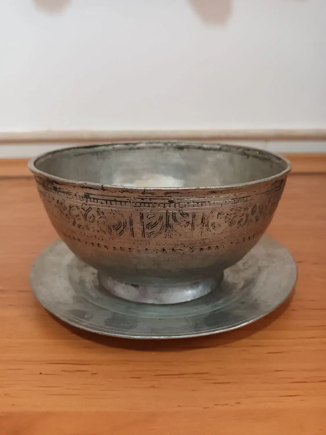 کاسه مسی  بشقاب  مسی  انتیک  عتیقه  کلکسیونی|کلکسیون اشیاء عتیقه|لواسان, |دیوار