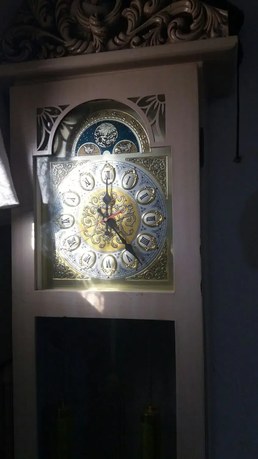 ساعت ایستاده سالم|ساعت دیواری و تزئینی|چناران, |دیوار