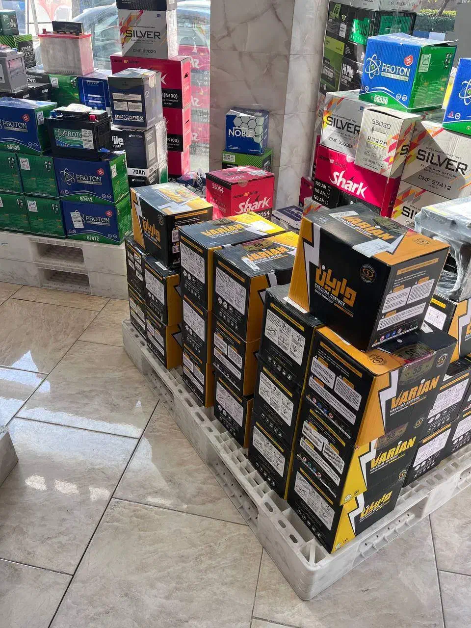 باتری ماشین با چک معتبر 2 ماهه|خدمات موتور و ماشین|خسروشاه, |دیوار