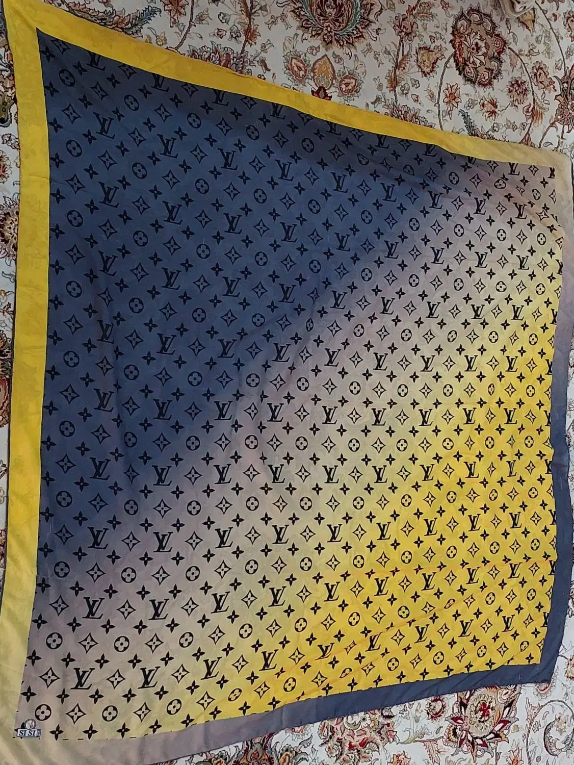 روسری|لباس|مشهد, کوه سنگی|دیوار