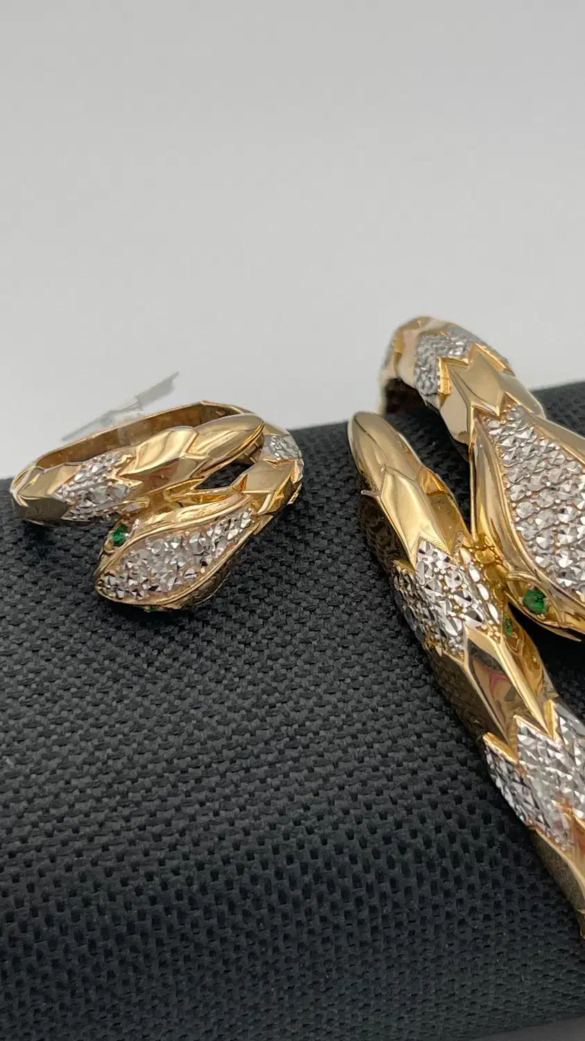 گالری طلای لیدا|جواهرات|قم, نیروگاه|دیوار