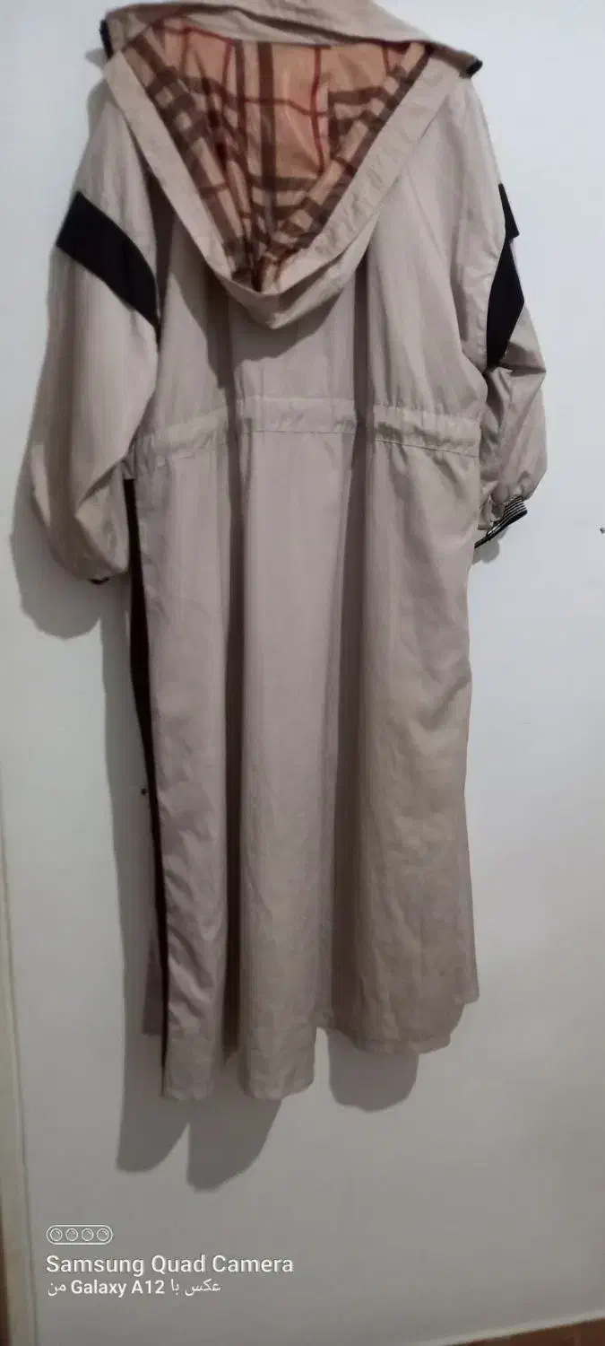 پالتو بارونی|لباس|ملایر, |دیوار