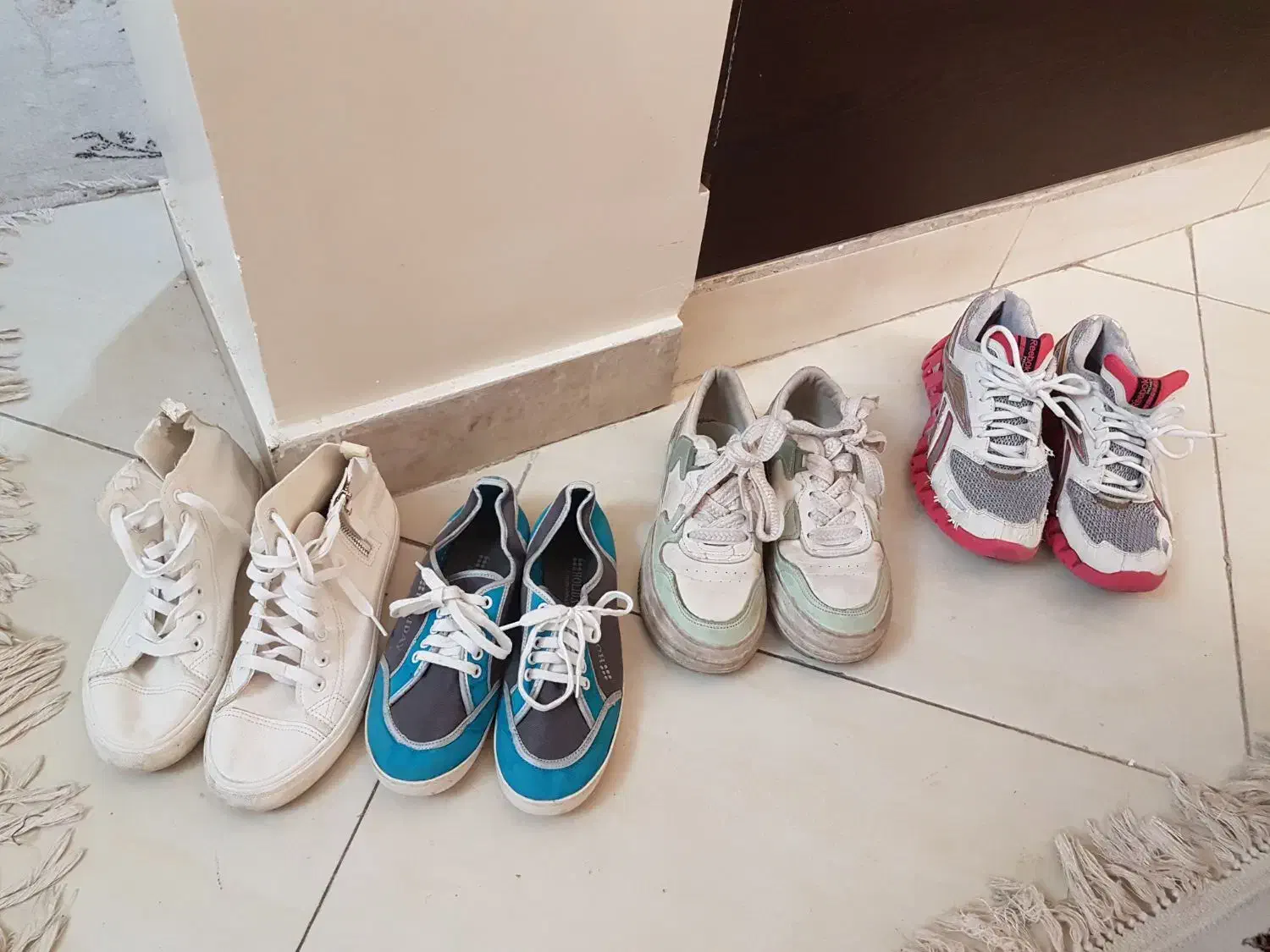 کتونی های کارکرده و درحد نو|کیف، کفش، کمربند|تهران, چهارصد دستگاه|دیوار