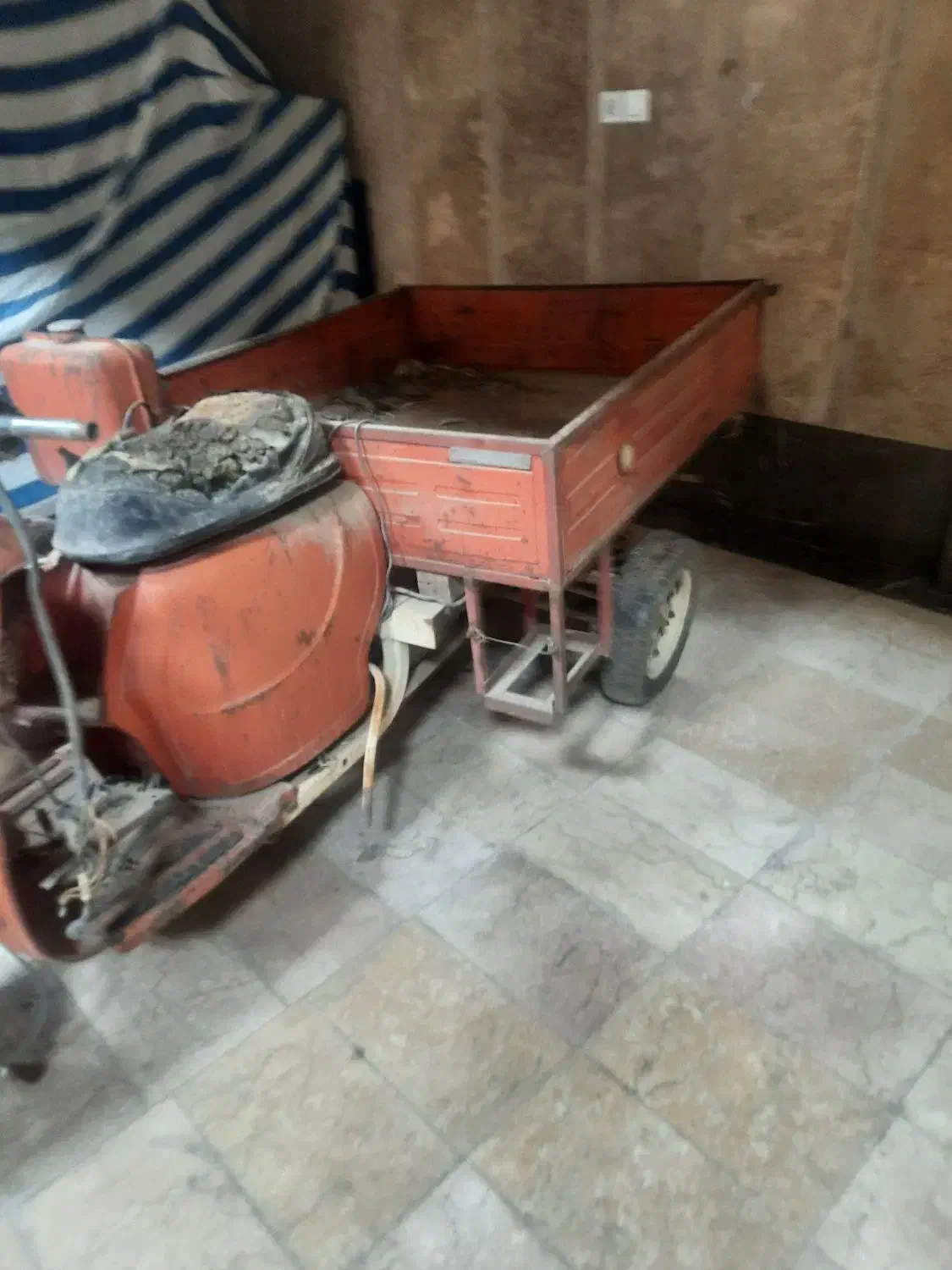 موتور سه چرخ عتیقه در حد|موتورسیکلت|نسیم‌شهر, |دیوار