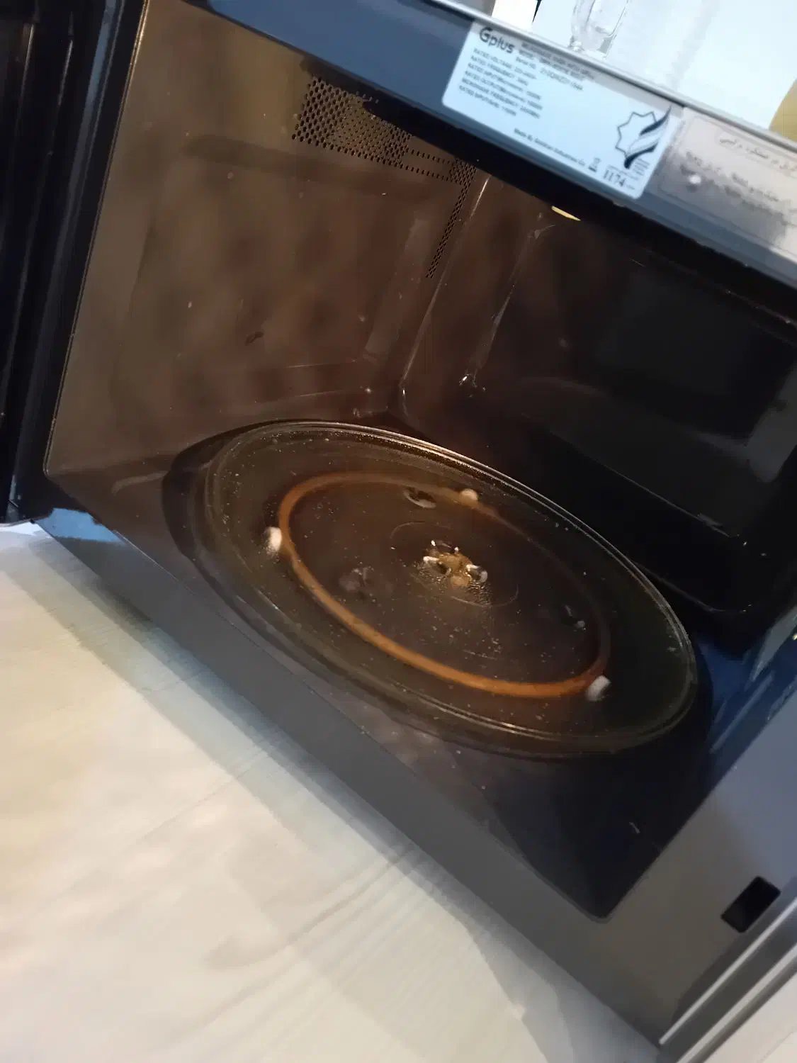 مایکروفر جی پلاس|اجاق گاز و لوازم برقی پخت‌وپز|رشت, دیلمان|دیوار