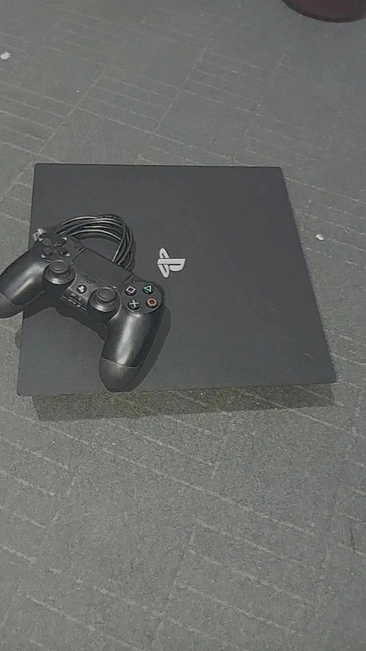 ps4 pro 1T|کنسول، بازی ویدئویی و آنلاین|بندرعباس, |دیوار