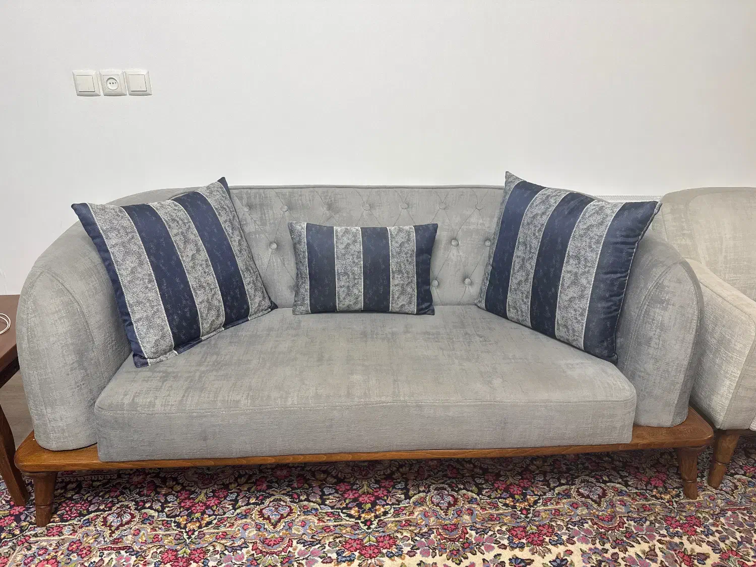 ست هفت نفره مبلمان|مبلمان خانگی و میز عسلی|سیرجان, |دیوار