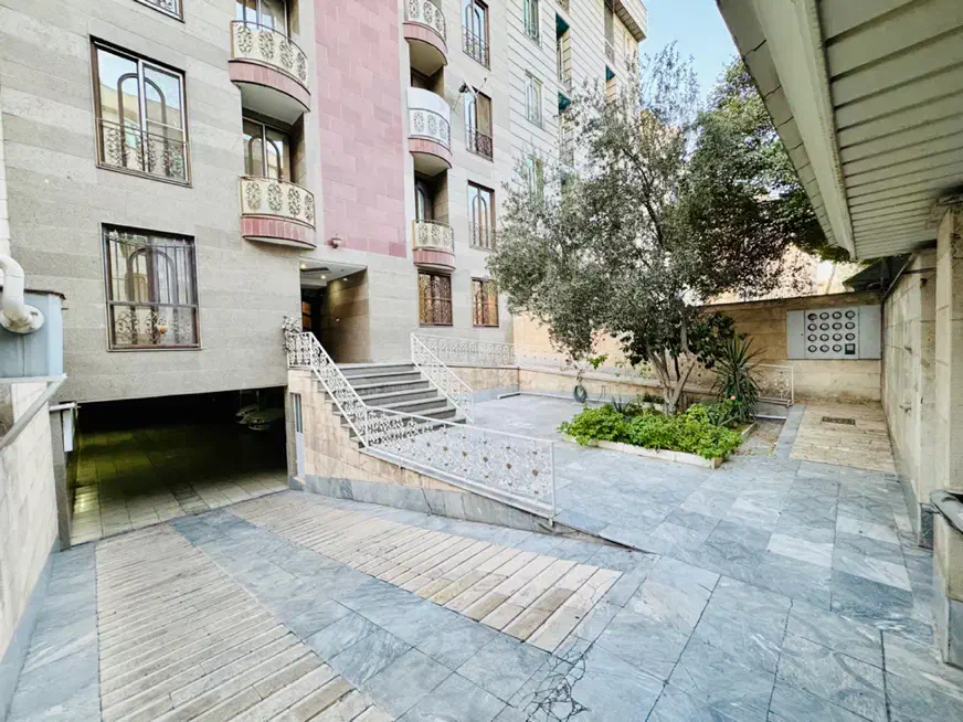 75متر * 2خواب *رو به آفتاب *خوش نقشه *تبدیل تا رهن