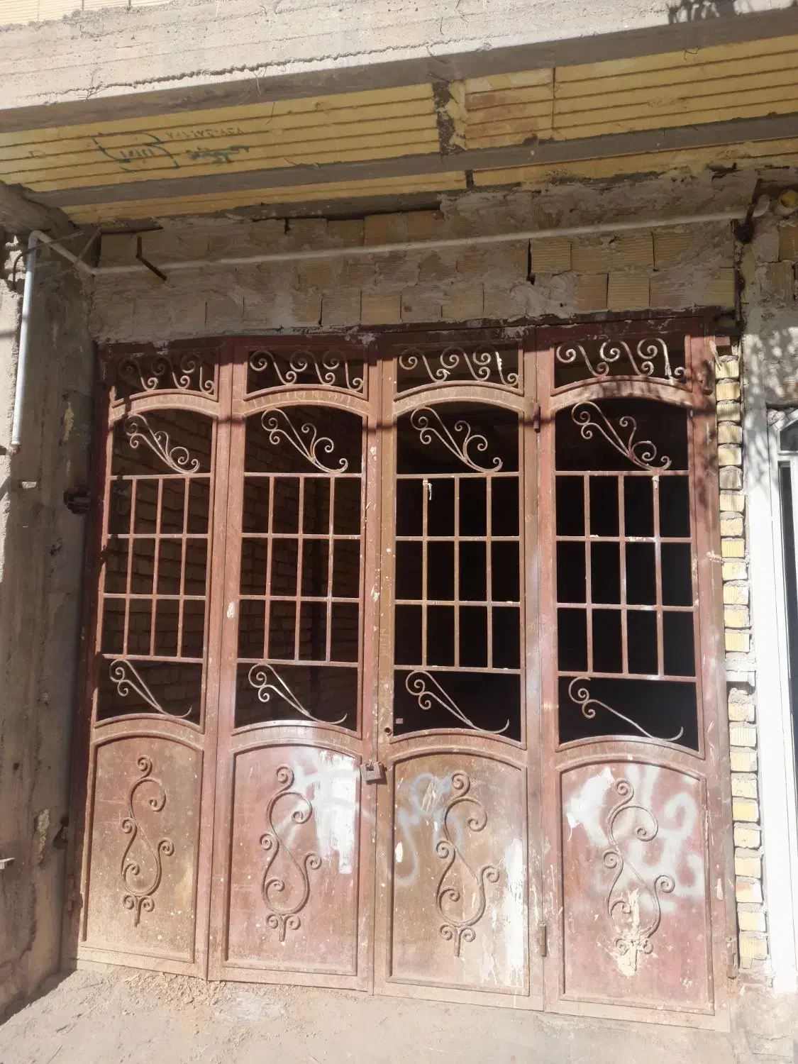 فروش درب|مصالح و تجهیزات ساختمان|مرودشت, ثبت احوال|دیوار