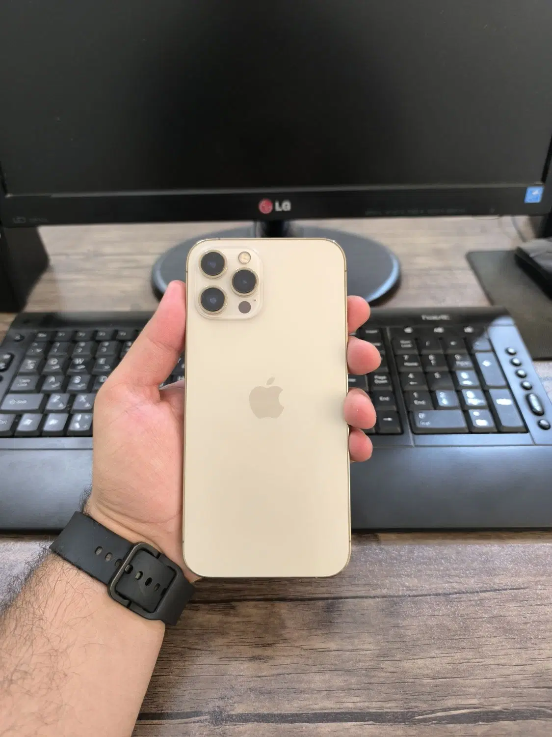 iPhone 12 promax|موبایل|اصفهان, گلزار|دیوار