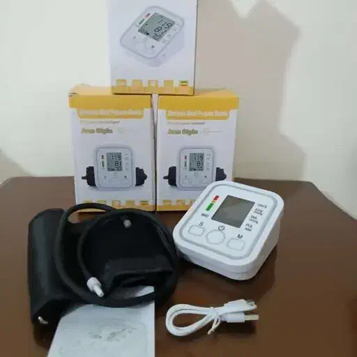 فشارسنج سخنگوی فارسی موجود شد|آرایشی، بهداشتی، درمانی|رفسنجان, |دیوار