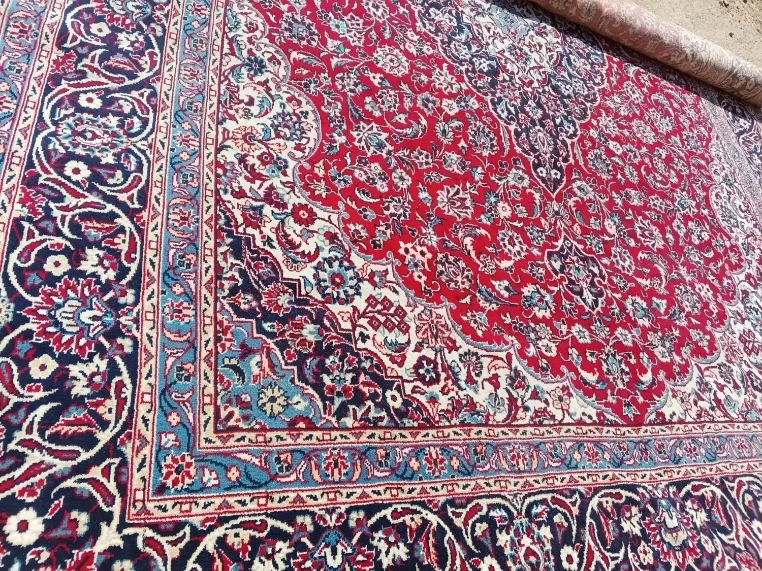 دو عدد فرش ۱۲ متری/روستای تاج خاتون|فرش|قم, سراجه|دیوار