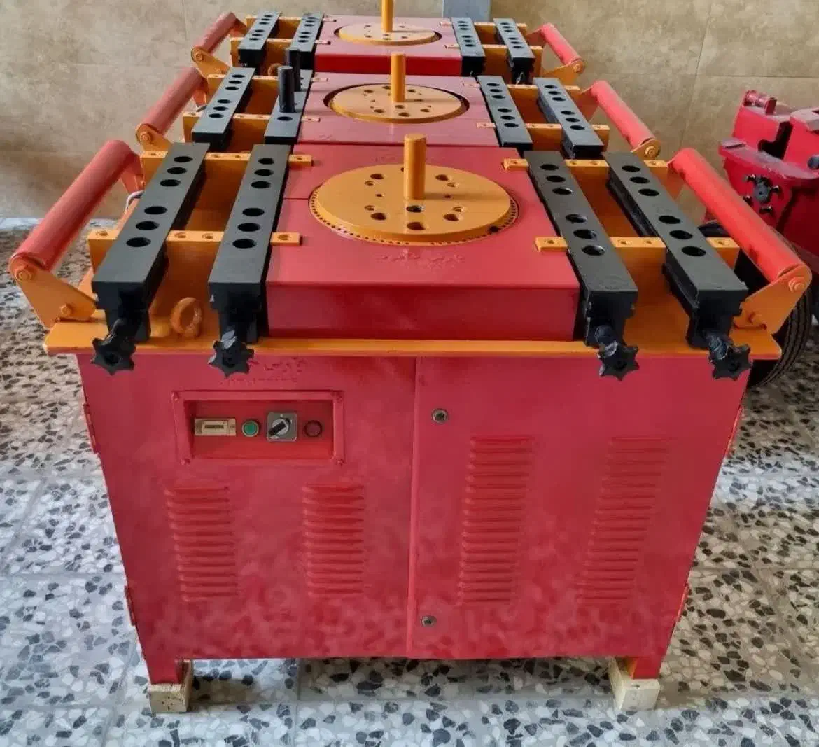 خم کن خم کن میلگرد پارس خاموت|ماشینآلات صنعتی|تهران, شهرک ابوذر|دیوار