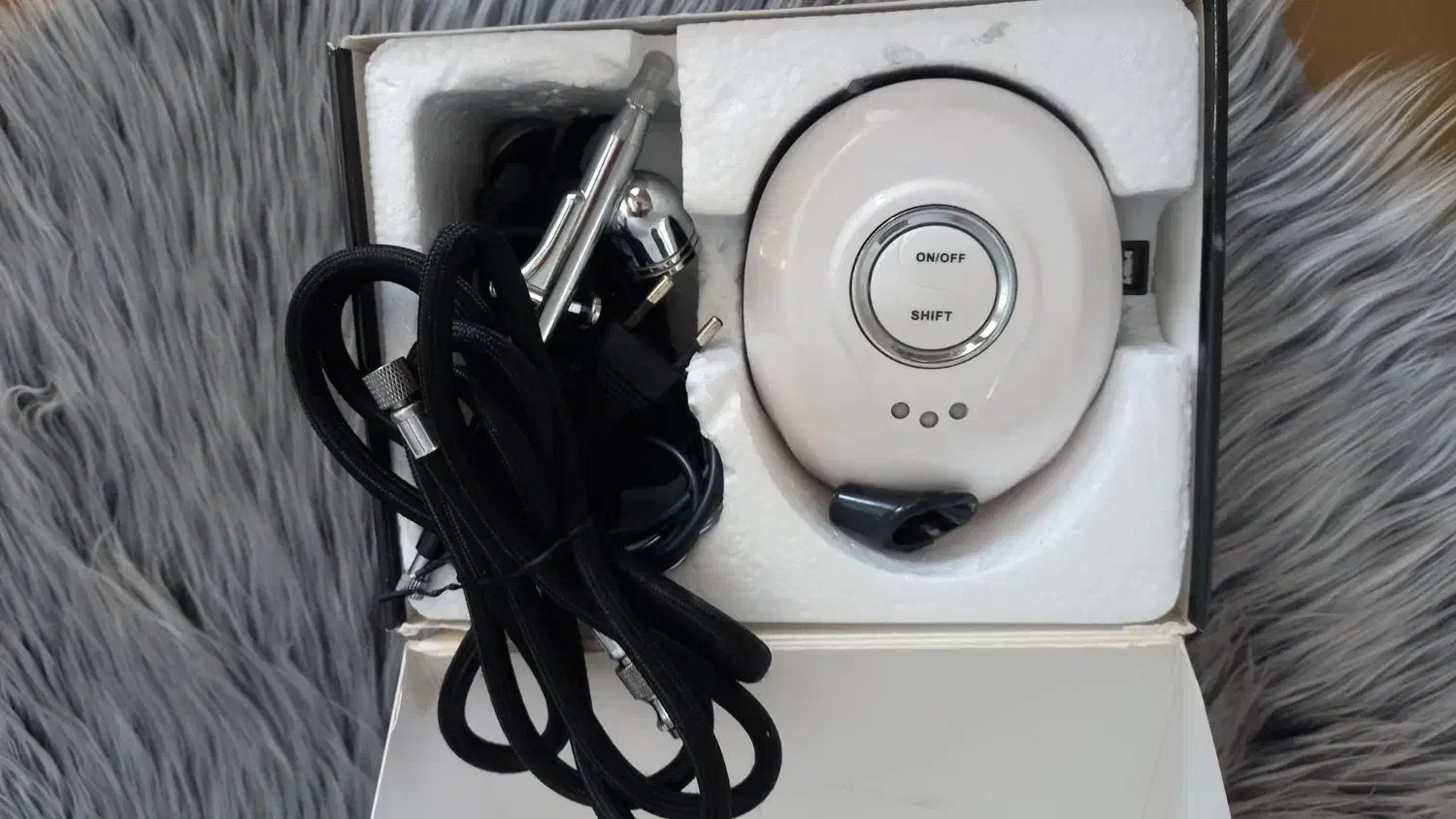 دستگاه ایربراش|آرایشگاه و سالن‌های زیبایی|الوند, |دیوار