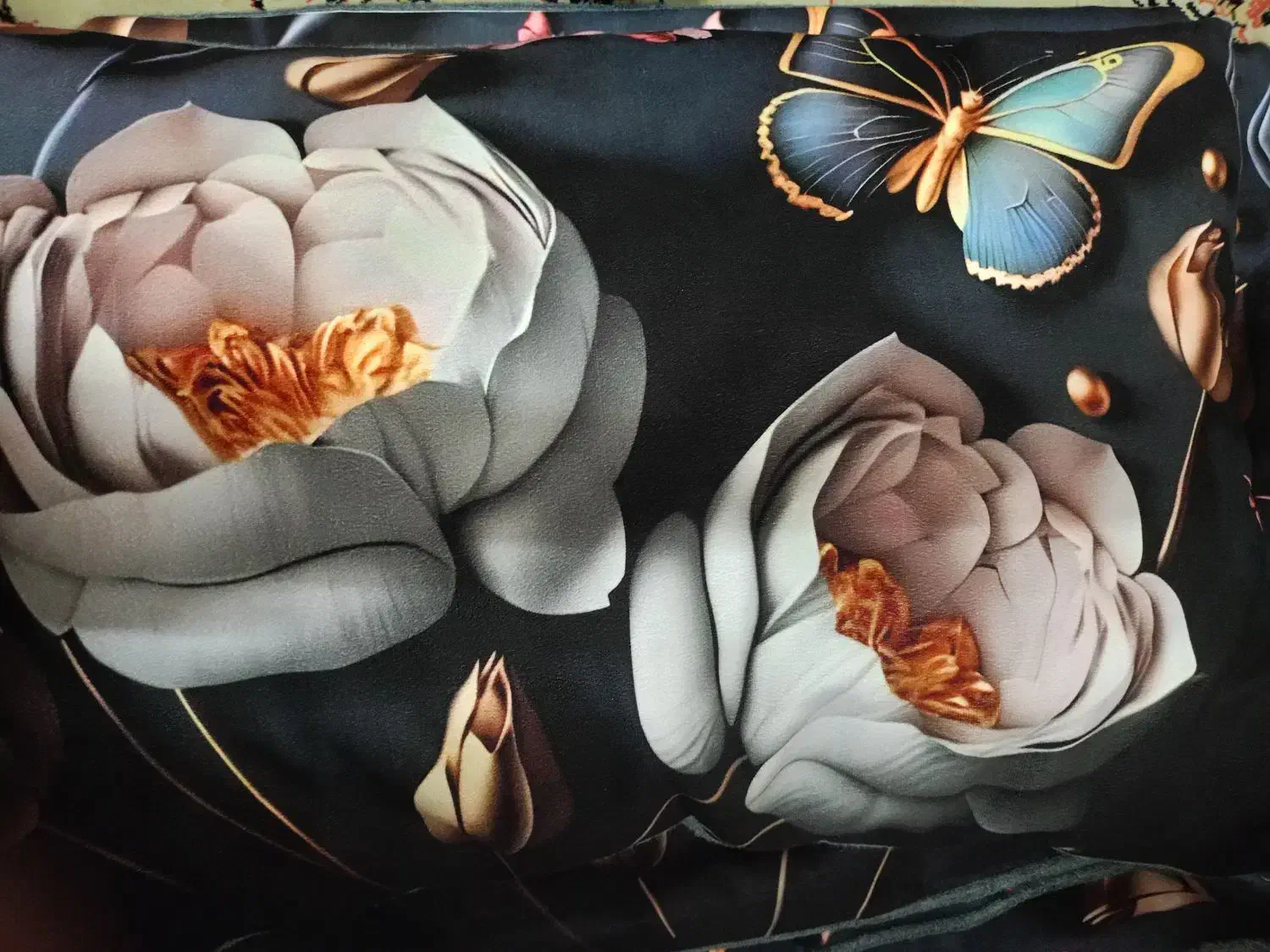 رویه بالشت|رختخواب، بالش، پتو|قم, هفت تیر|دیوار