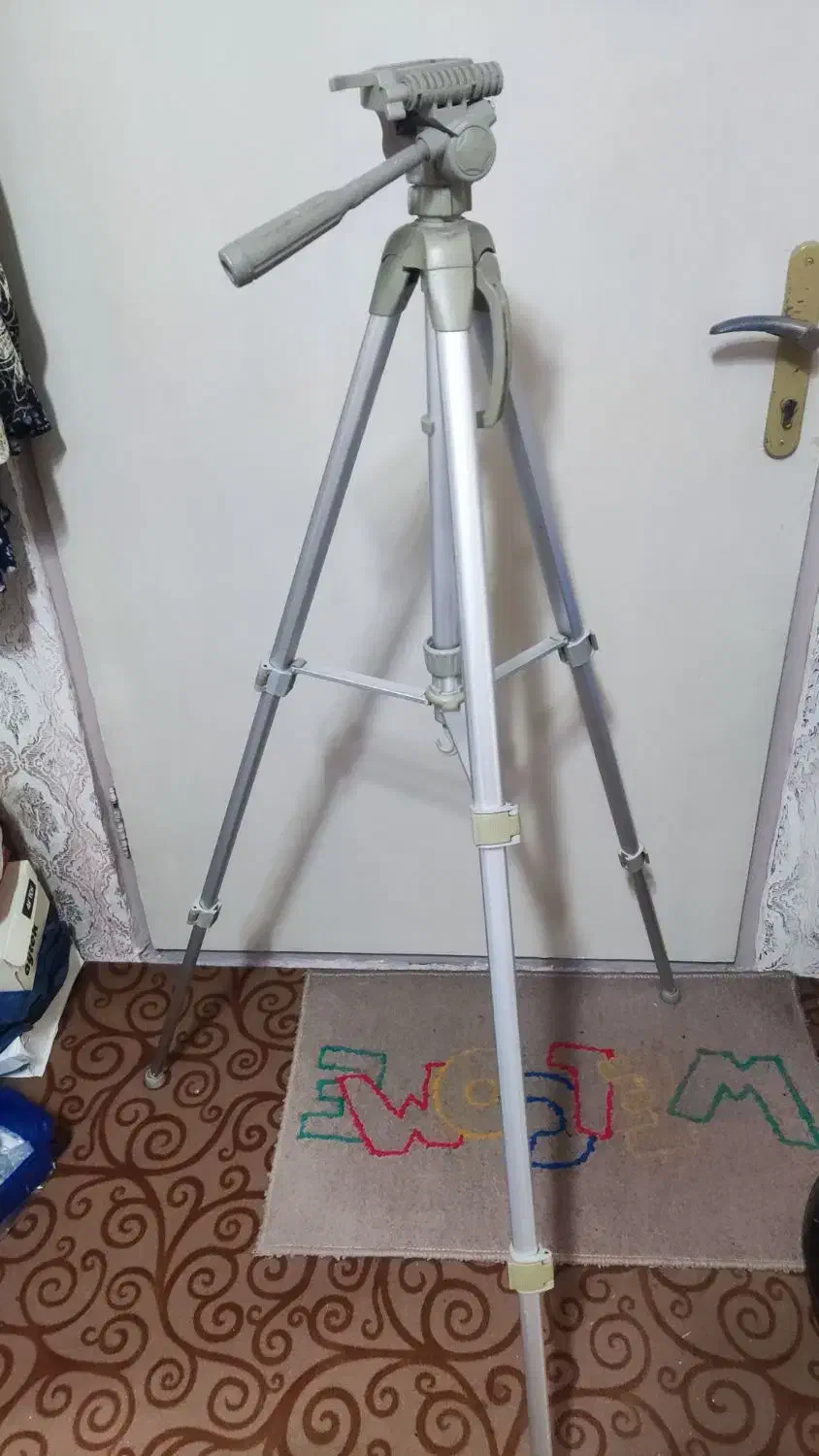 پایه دوربین|دوربین عکاسی و فیلم‌برداری|بندر انزلی, لاله|دیوار