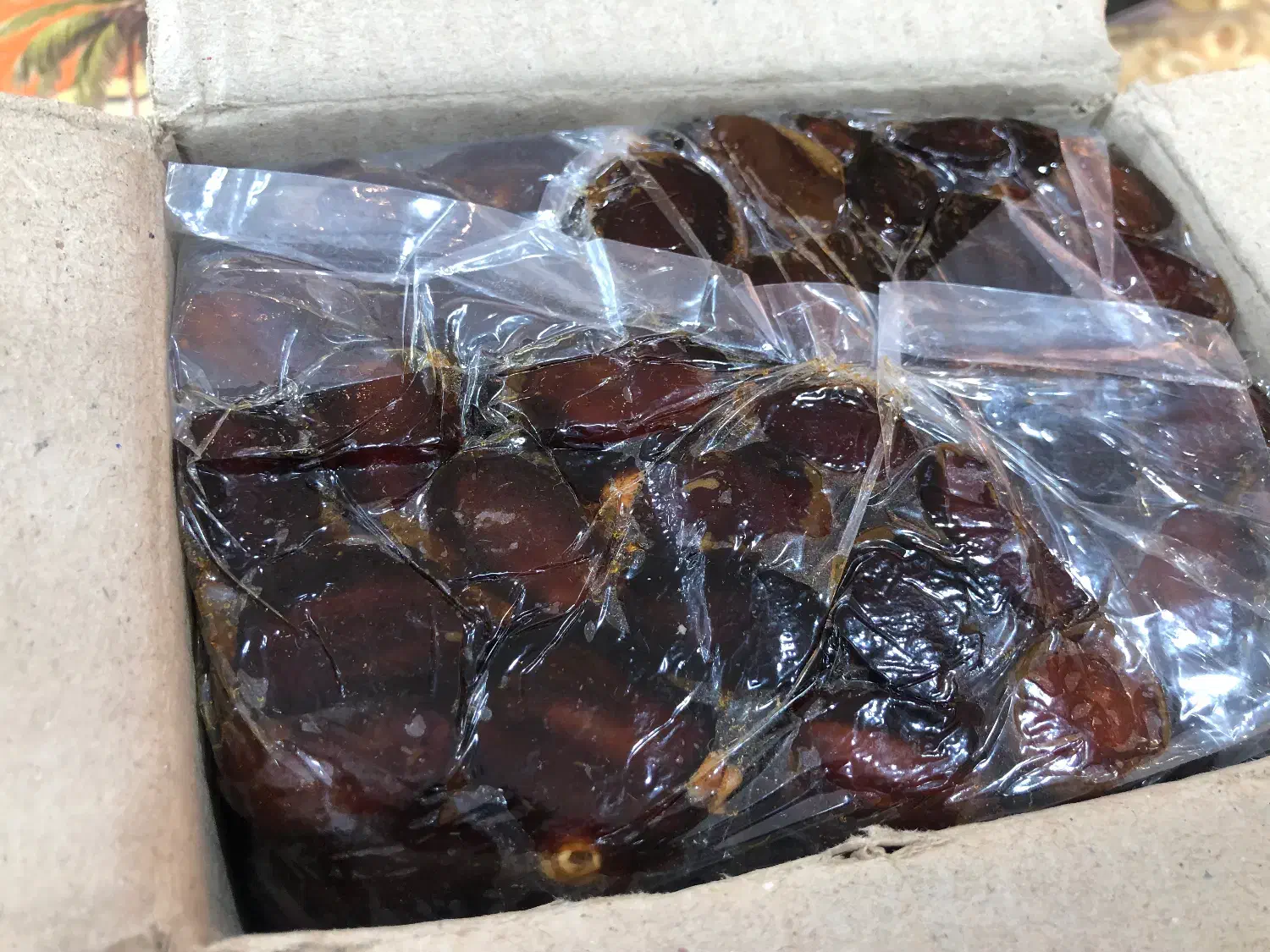 خرما و قصب|خوردنی و آشامیدنی|بابلسر, |دیوار