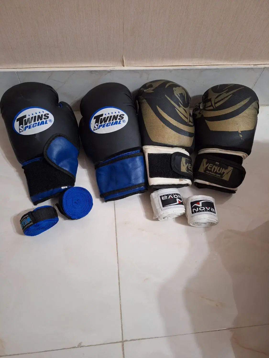 دوجفت دستکش بوکس و بانداژ|تجهیزات ورزشی|اصفهان, امیرعرب|دیوار