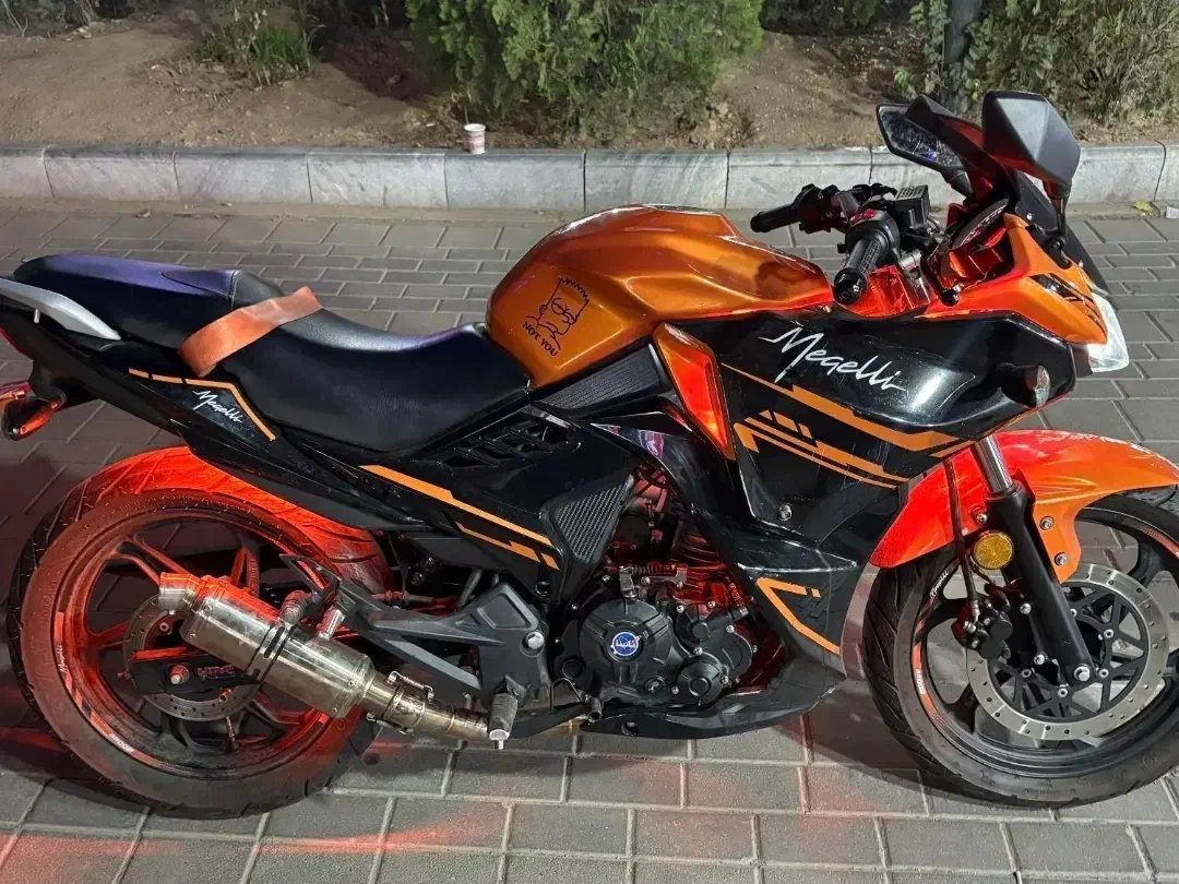 مگلی ۲۰۰|موتورسیکلت|تهران, ایران|دیوار