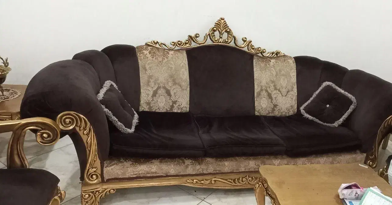 مبلمان ۹ نفره|مبلمان خانگی و میز عسلی|ابهر, |دیوار