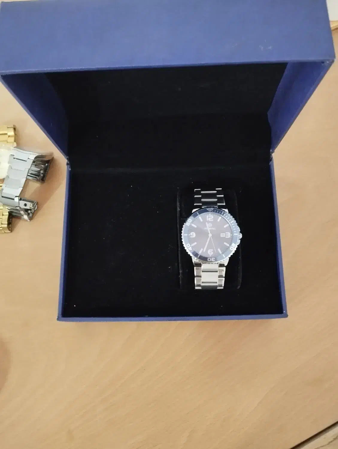 نو کادو گرفتم اصل|ساعت|پردیس, فاز ۱۱|دیوار