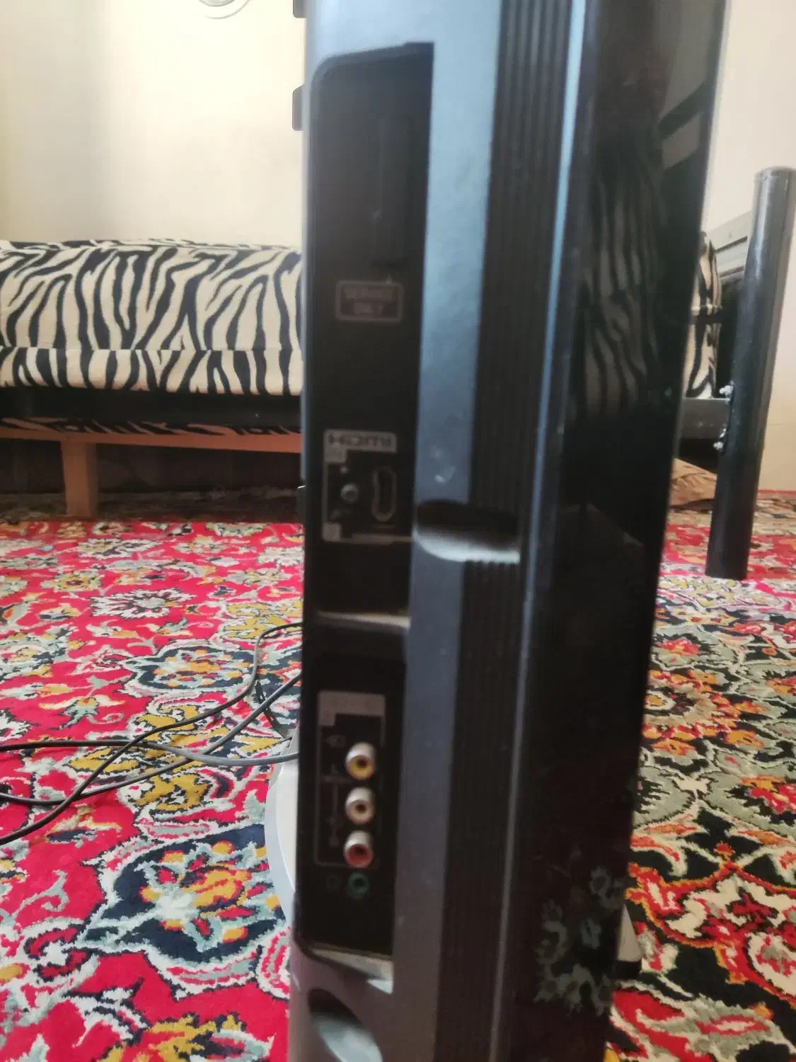 تلویزیون سونی|تلویزیون و پروژکتور|شیراز, شهرک گلدشت حافظ|دیوار