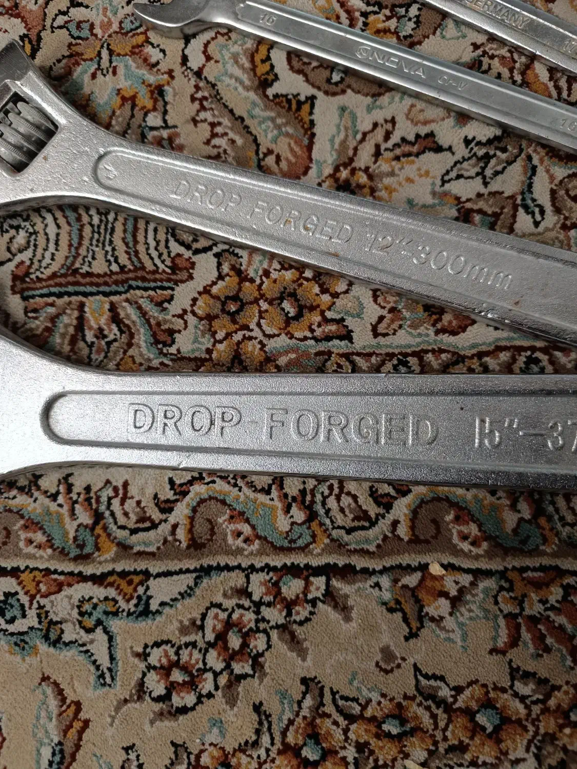 آچار فرانسه|ابزارآلات|قم, کلهری|دیوار