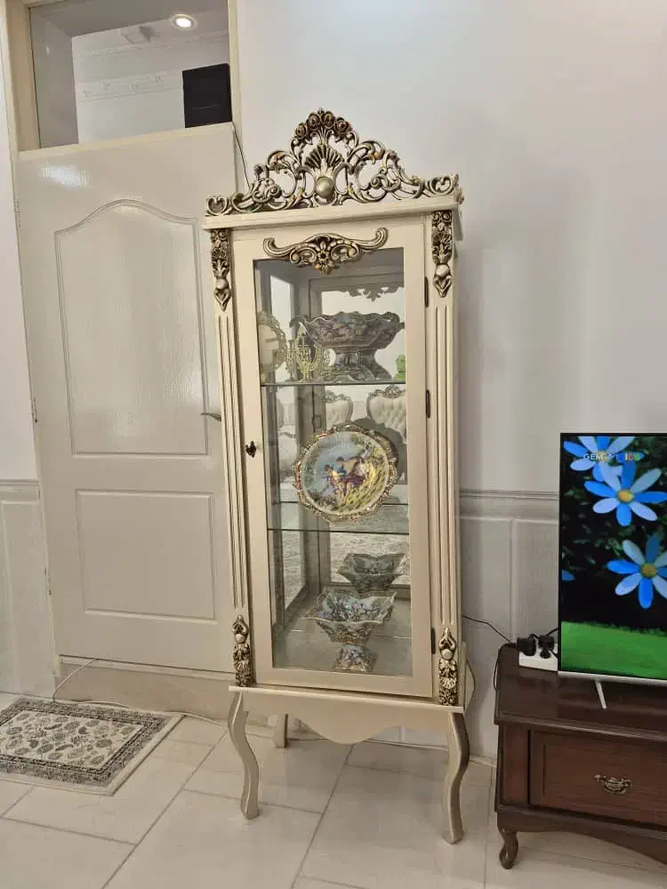 مبلمان|مبلمان خانگی و میز عسلی|بافق, |دیوار