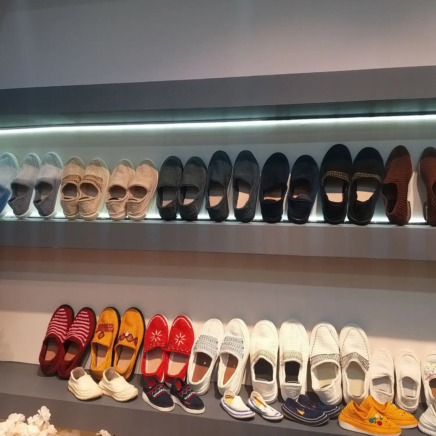 گیوه|کیف، کفش، کمربند|کرج, شهرک آسمان|دیوار