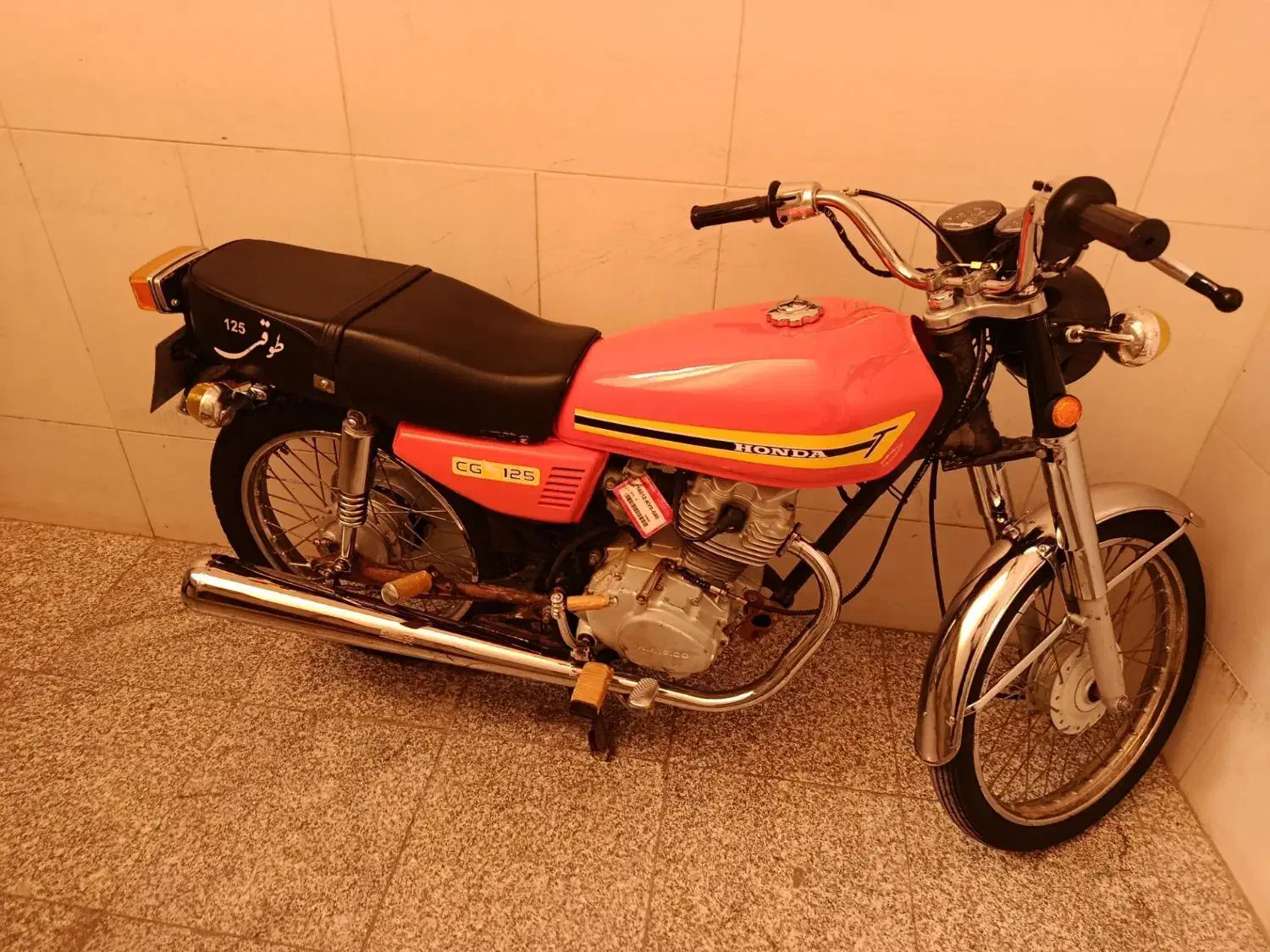 موتور چراغ گرد|موتورسیکلت|ابریشم, |دیوار