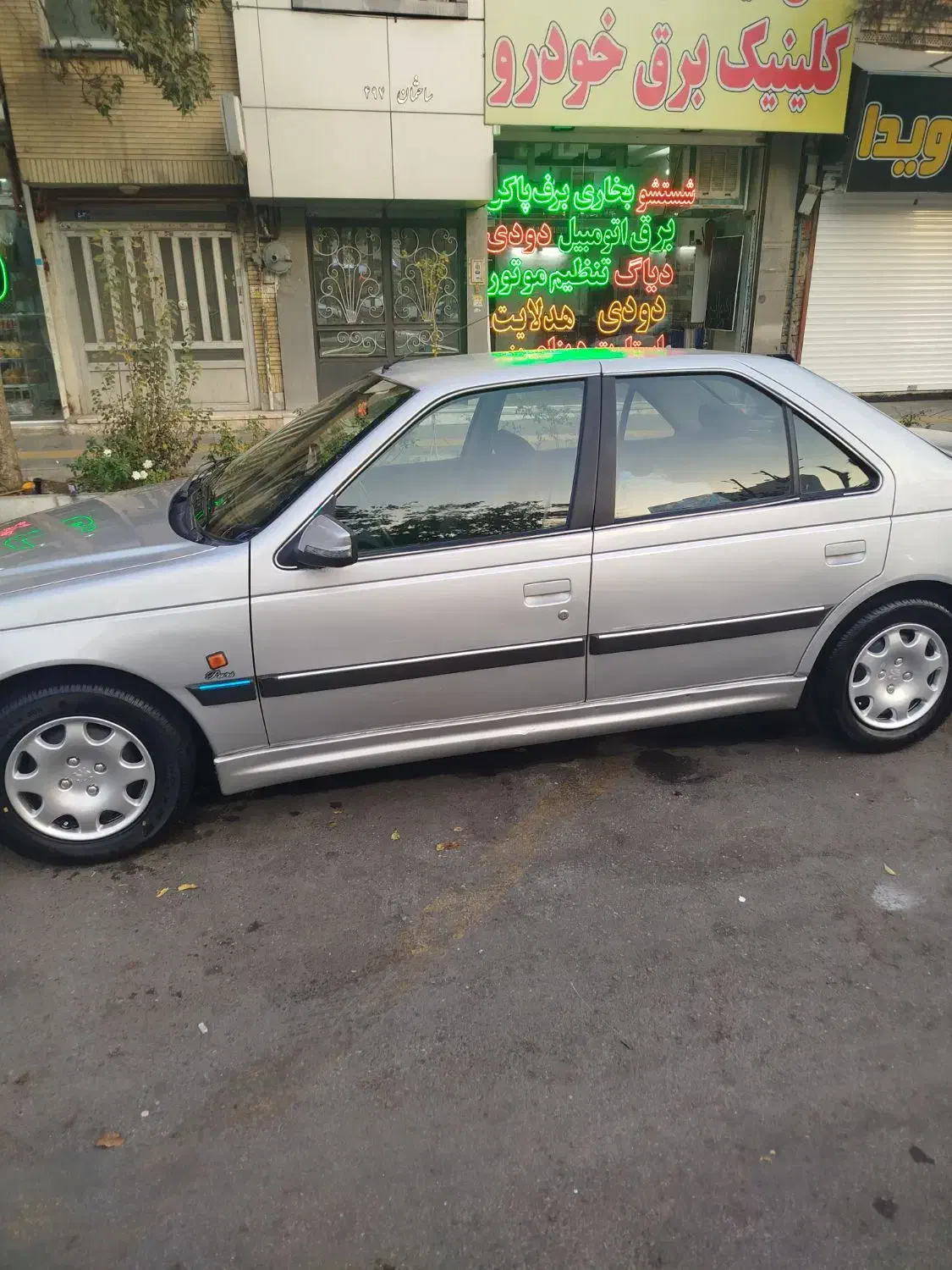 پژو پارس 84|خودرو سواری و وانت|مشهد, زیبا شهر|دیوار