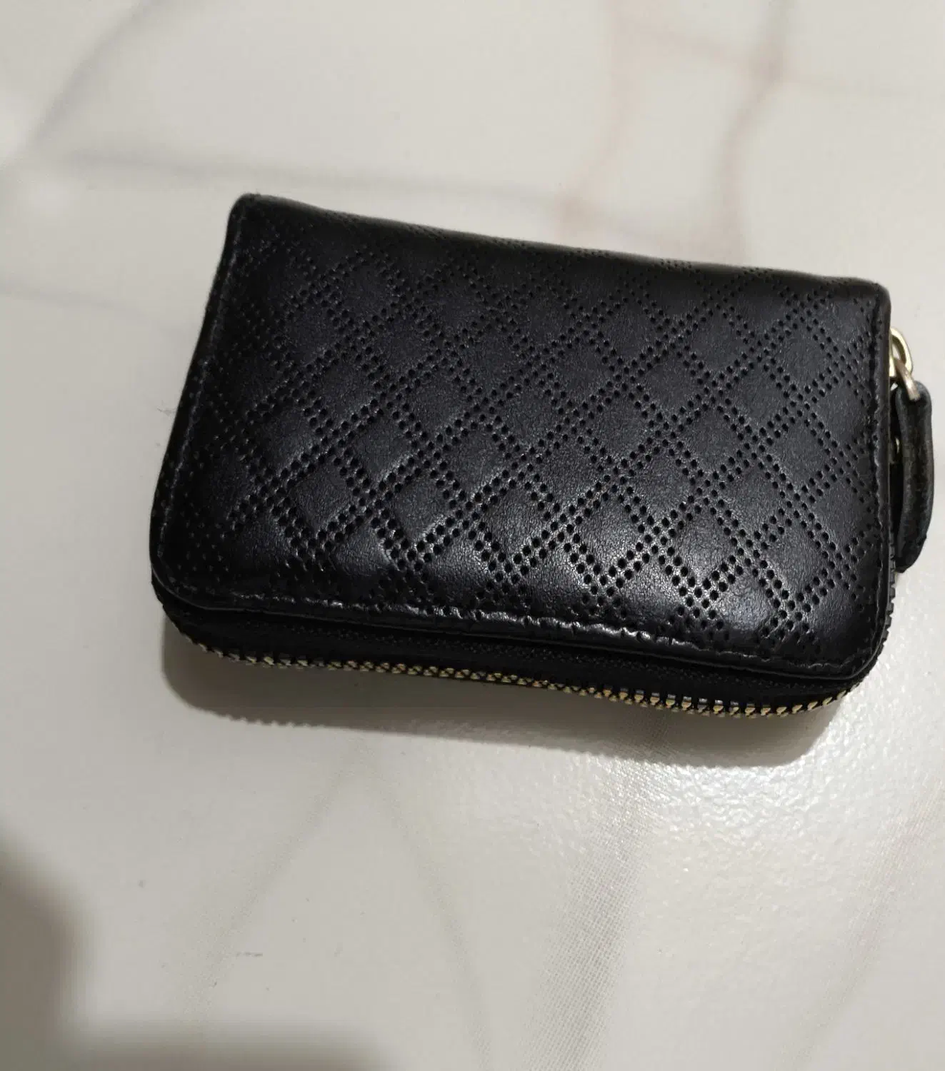 مدارک گمشده|اشیا|بندرعباس, |دیوار