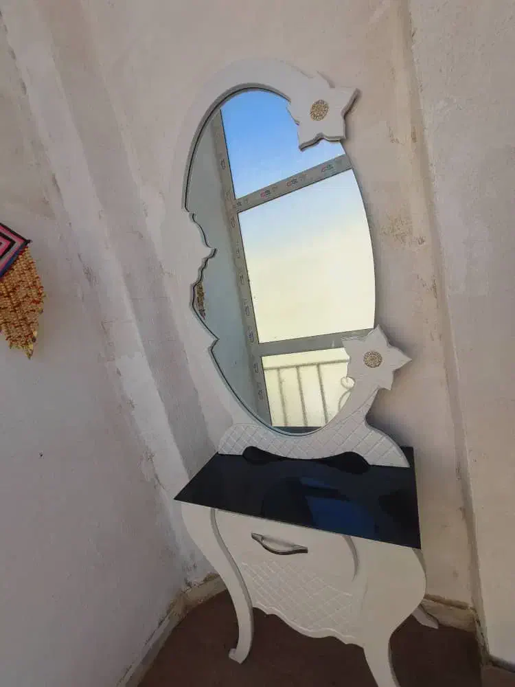 اینه و کنسول|بوفه، ویترین، کنسول|زرند, |دیوار