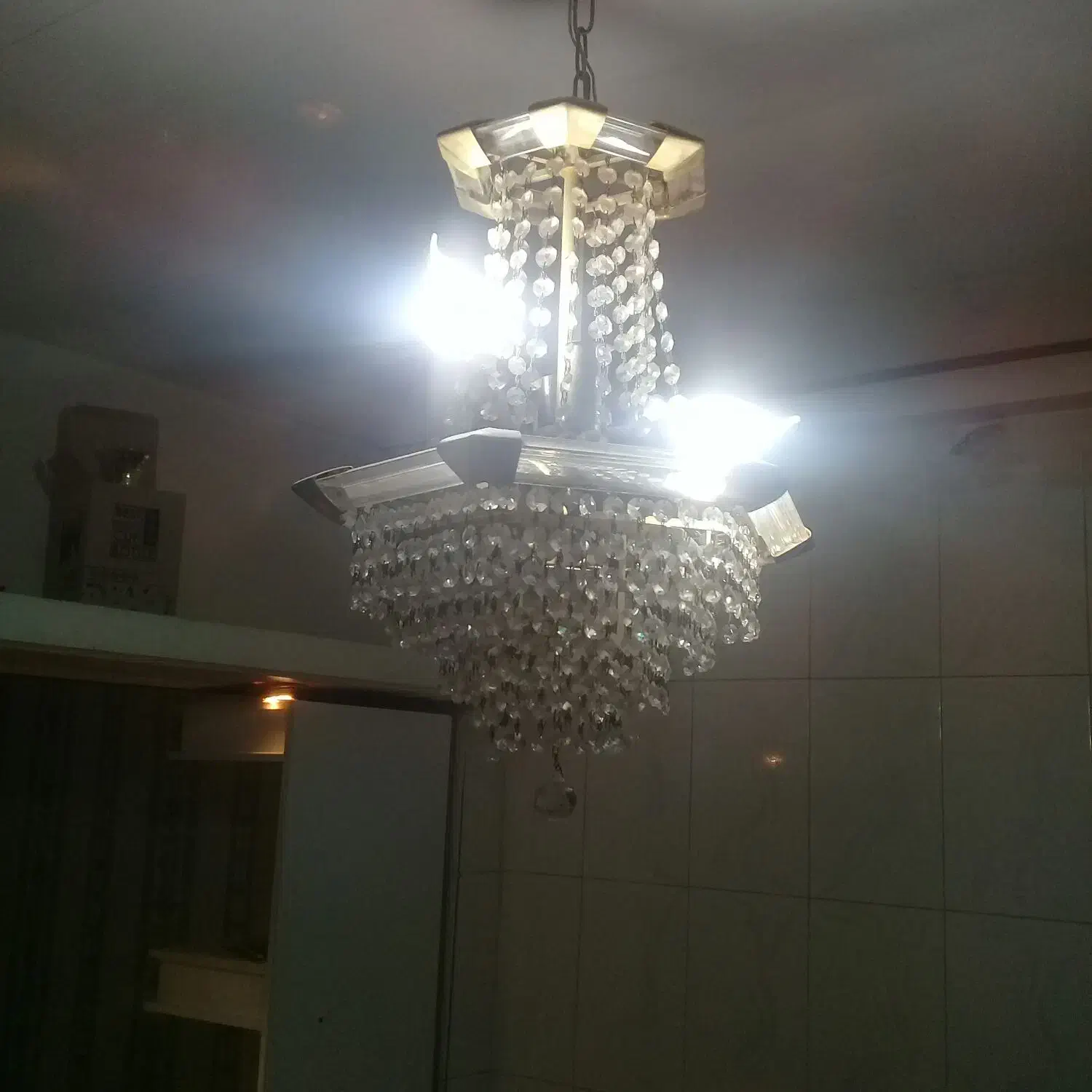 لوستر اشپزخانه|لوستر و چراغ آویز|قزوین, |دیوار