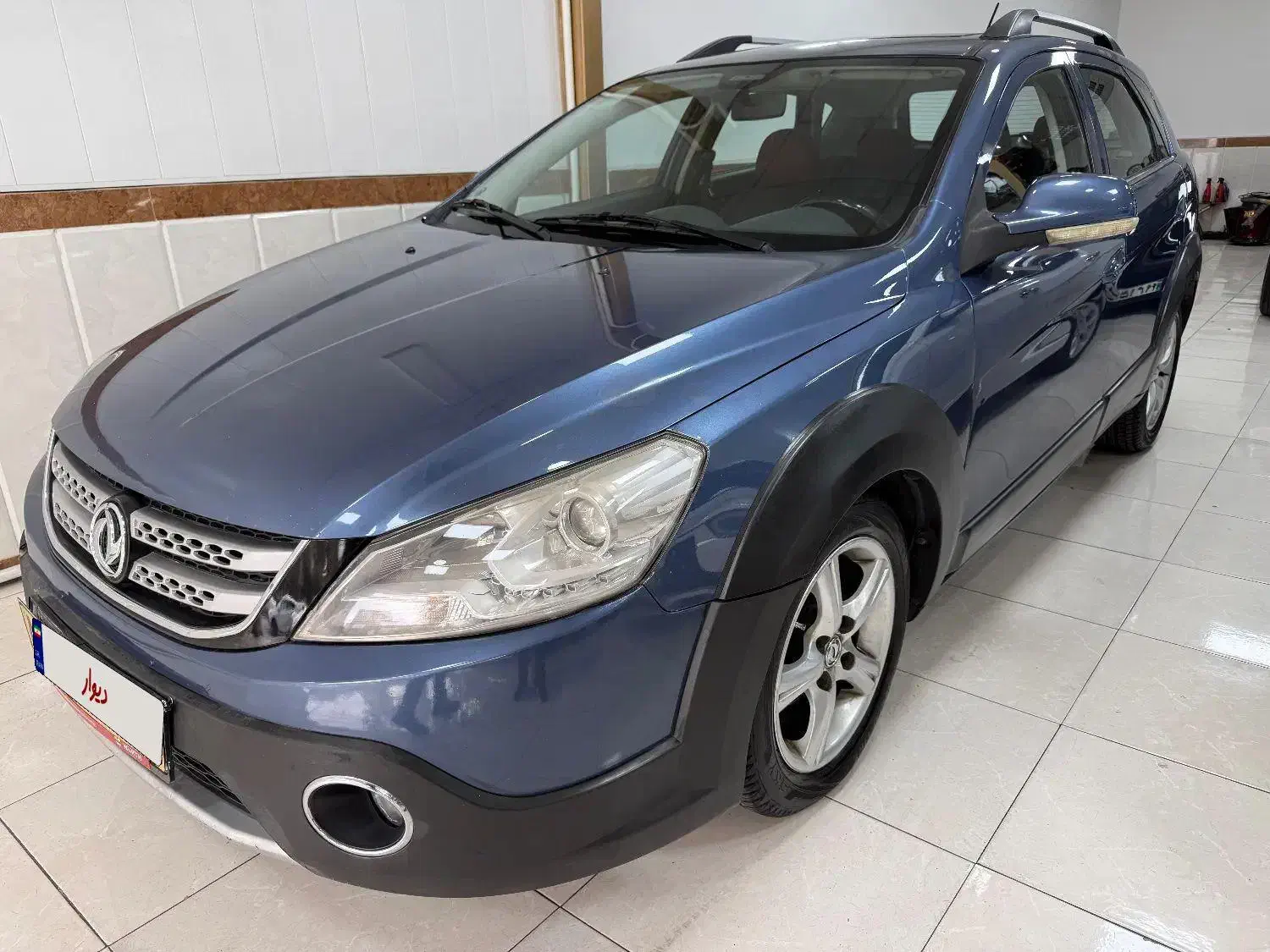 اچ سی کراس ۹۶. در حد (نقد و اقساط)|خودرو سواری و وانت|تبریز, |دیوار