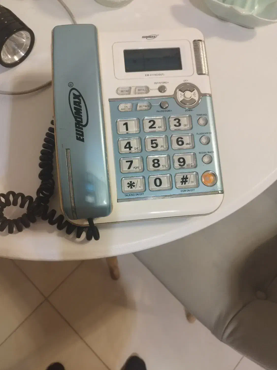 تلفن رومیزی|تلفن رومیزی|لاهیجان, شهید آوینی|دیوار