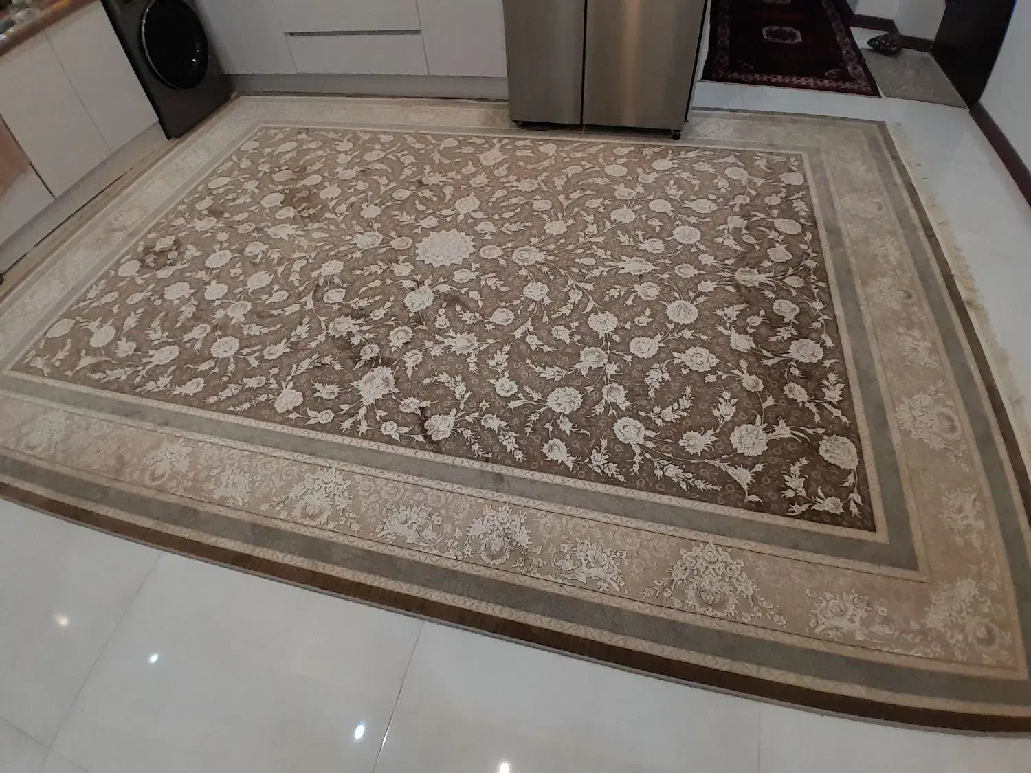 فرش نسکافه ای 12 متری 1200 شانس تراکم 3600|فرش|وحیدیه, |دیوار