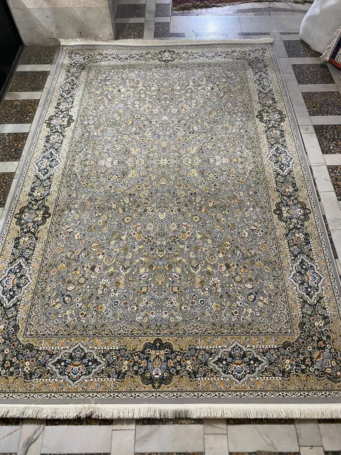 ۴عددفرش نوآکبند۶متری ۱۲۰۰شانه ۳۶۰۰تراکم|فرش|سقز, |دیوار