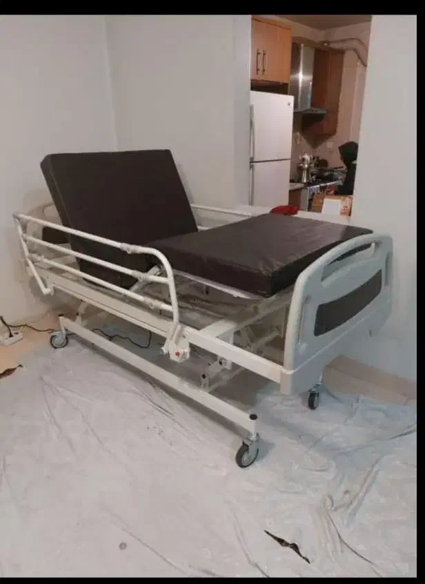 جهت پهلو پهلو کردن بیمار تختهایی مخصوص تولیدکردیم|آرایشی، بهداشتی، درمانی|تهران, آشتیانی|دیوار
