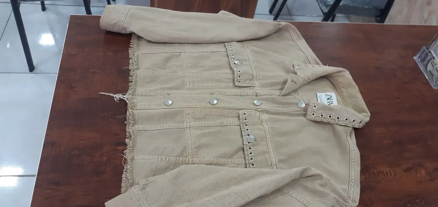 دوعددکراپ کت لی|لباس|تویسرکان, |دیوار