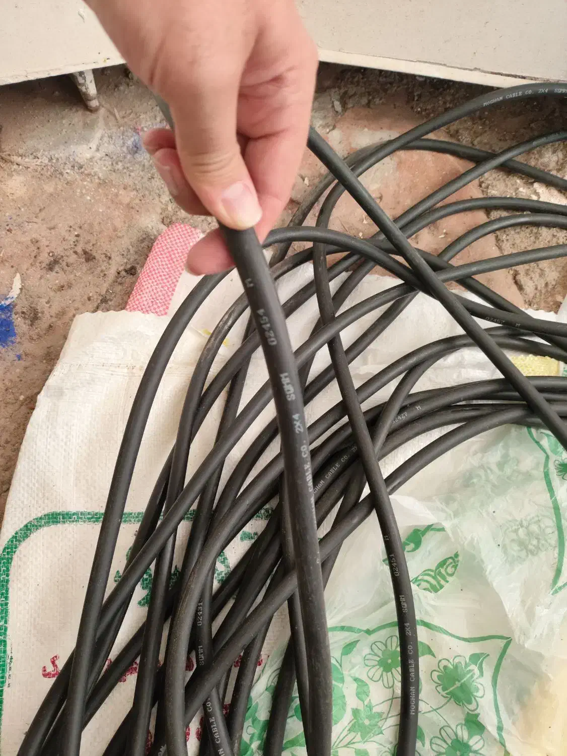 کابل برق افشان فشار قوی|مصالح و تجهیزات ساختمان|سبزوار, ولیعصر (نجار آباد)|دیوار