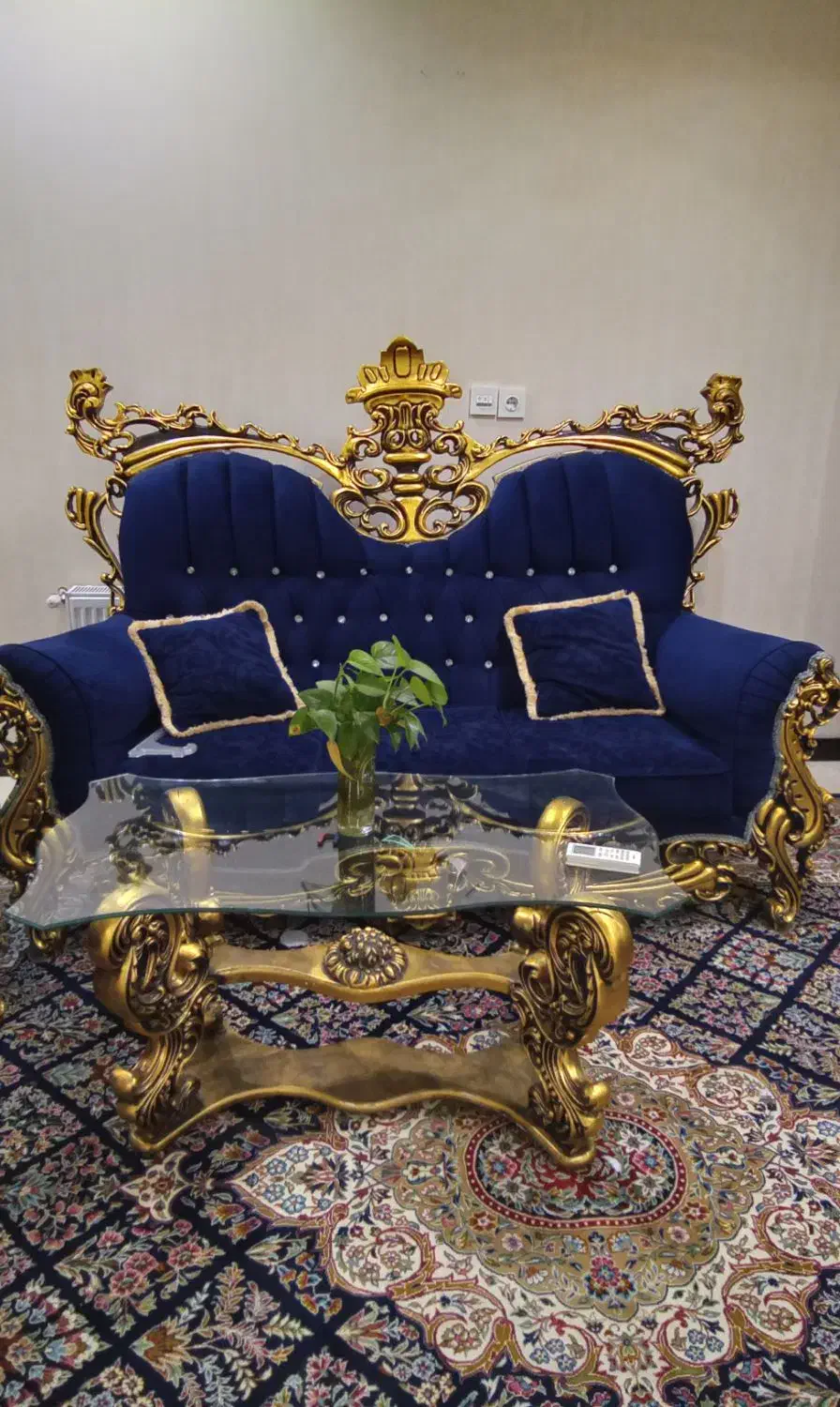 مبل هفت نفره سلطنتی|مبلمان خانگی و میز عسلی|سیرجان, |دیوار