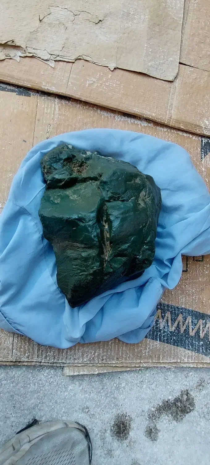 سنک یشم سبز|جواهرات|سراجو, |دیوار