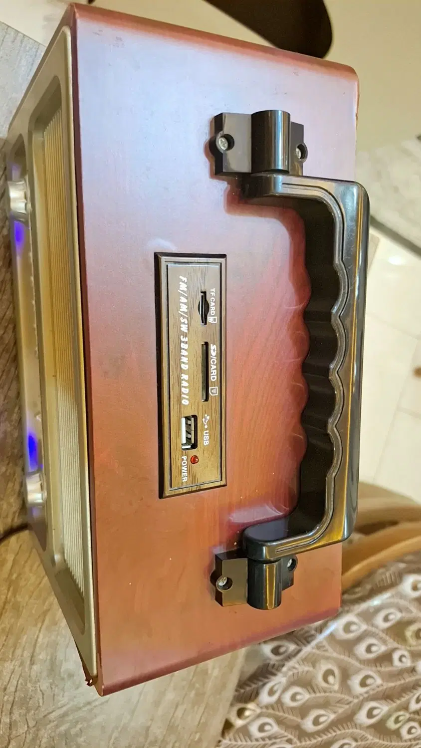 اسپیکر طرح قدیمی|صوتی و تصویری|رشت, امین الضرب|دیوار