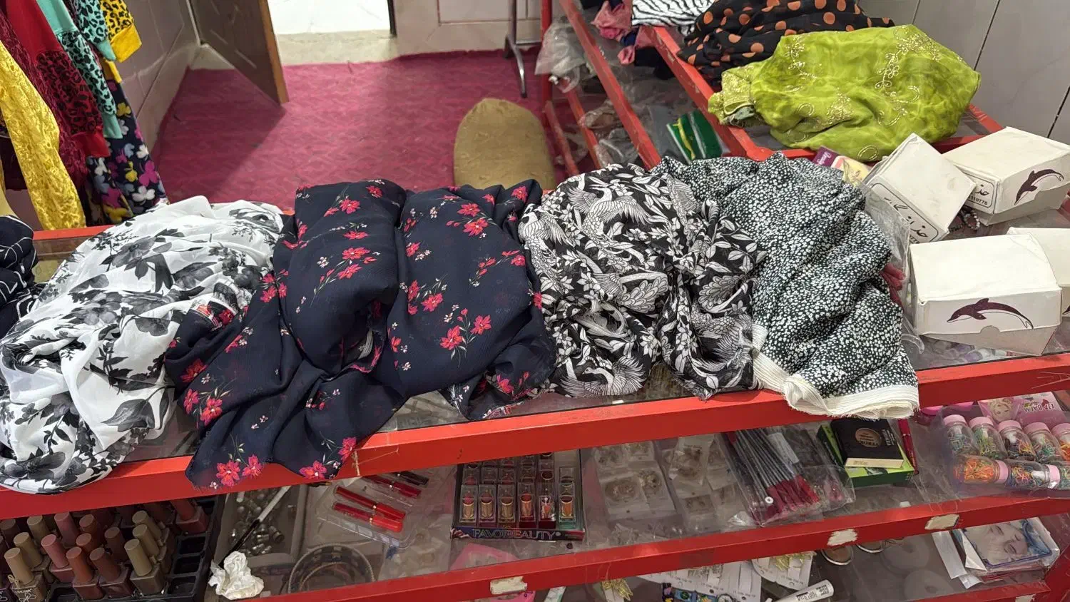 فروش وسایل خرازی|لوازم خیاطی و بافتنی|سراوان, |دیوار